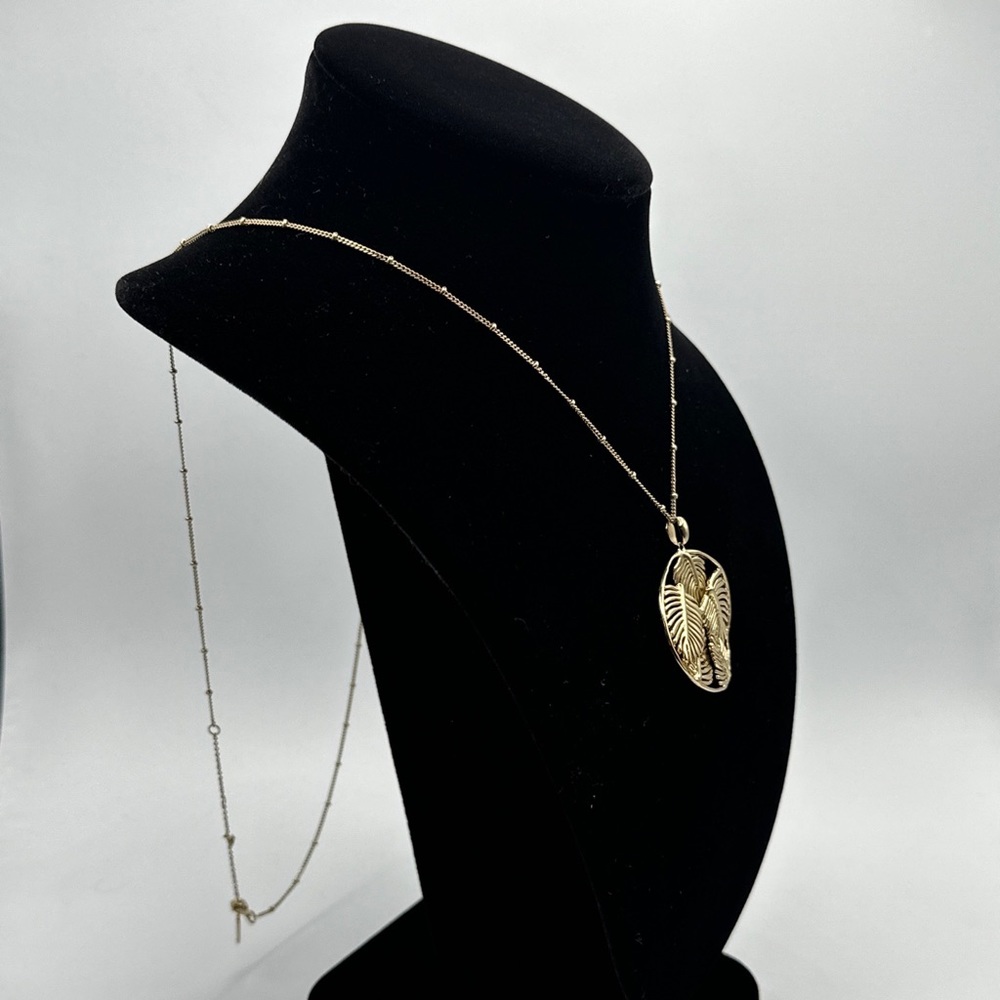 Stella & Dot Jewelry | Stella & Dot‎ Botanical Pendant Necklace